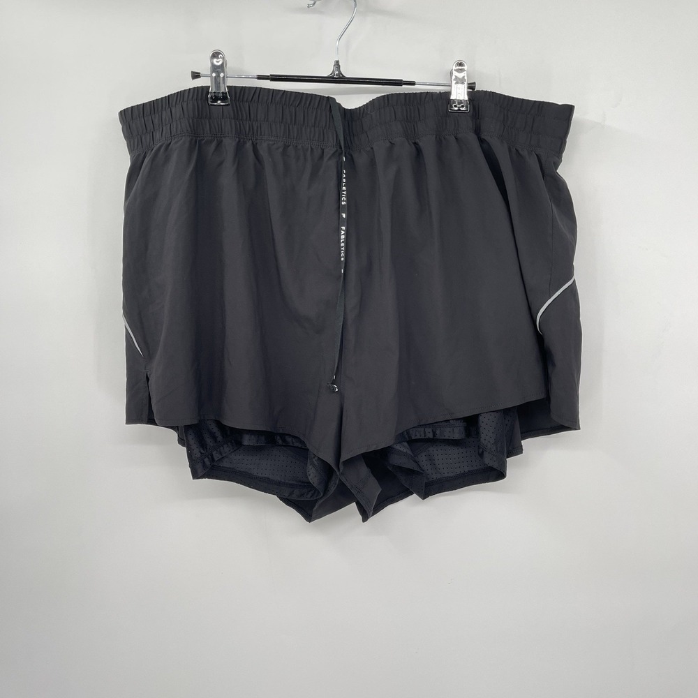 Fabletics Plus Size 2-in-1 Running Shorts Women Black Mesh Liner Reflective